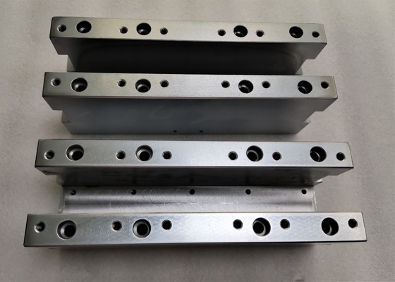 Анодируйте обслуживания CNC частей CNC подвергая механической обработке не стандартные подвергая механической обработке для китайской обработки