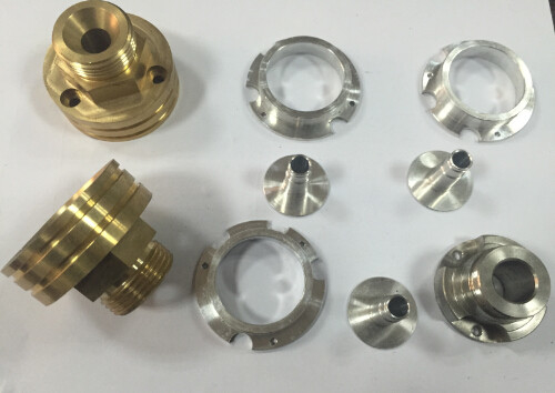 Части медицинского оборудования частей CNC оборудования SKD61 поворачивая запасные