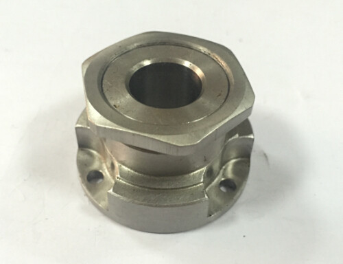 Части CNC нержавеющей стали поворачивая оцинковывают части заливки формы сплава для автозапчастей